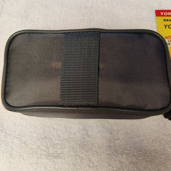 Kodak Star 635 DX Wind 35MM Camera, with Manual and Case - Picture 12 of 16